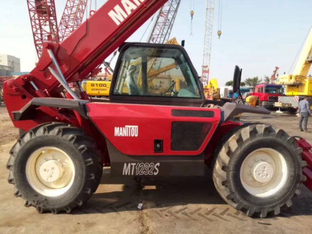 LOADER & LOADER FORKLIFT