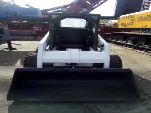 LOADER & LOADER FORKLIFT